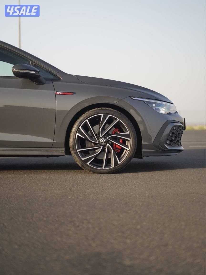 Golf GTI P2 Full Option / 2024 / 4.000KM7