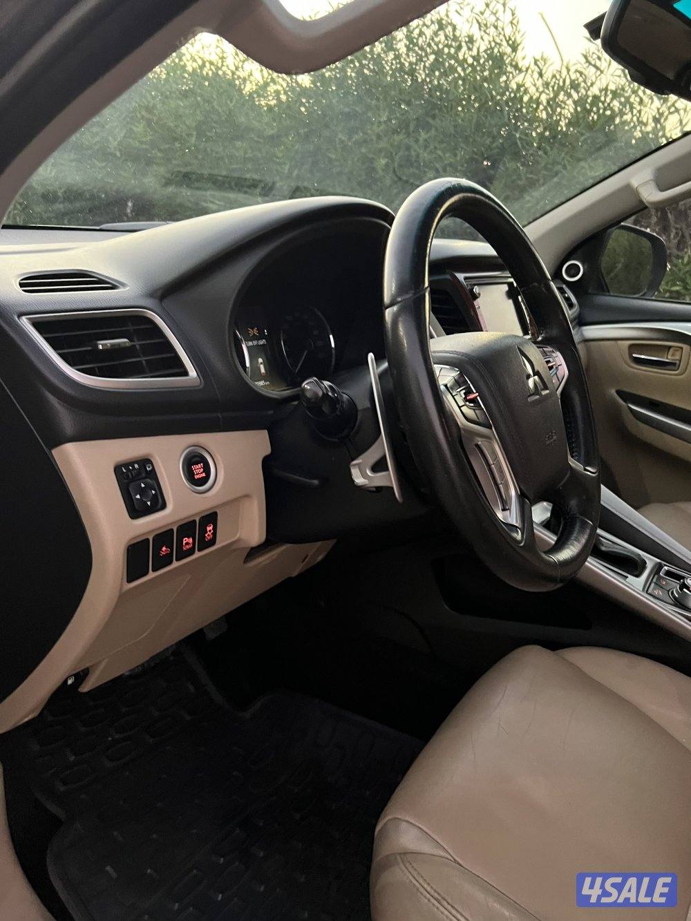 دوبل جير الدرجة الأولى مكيف خلفي جلد فتحة بصمة5