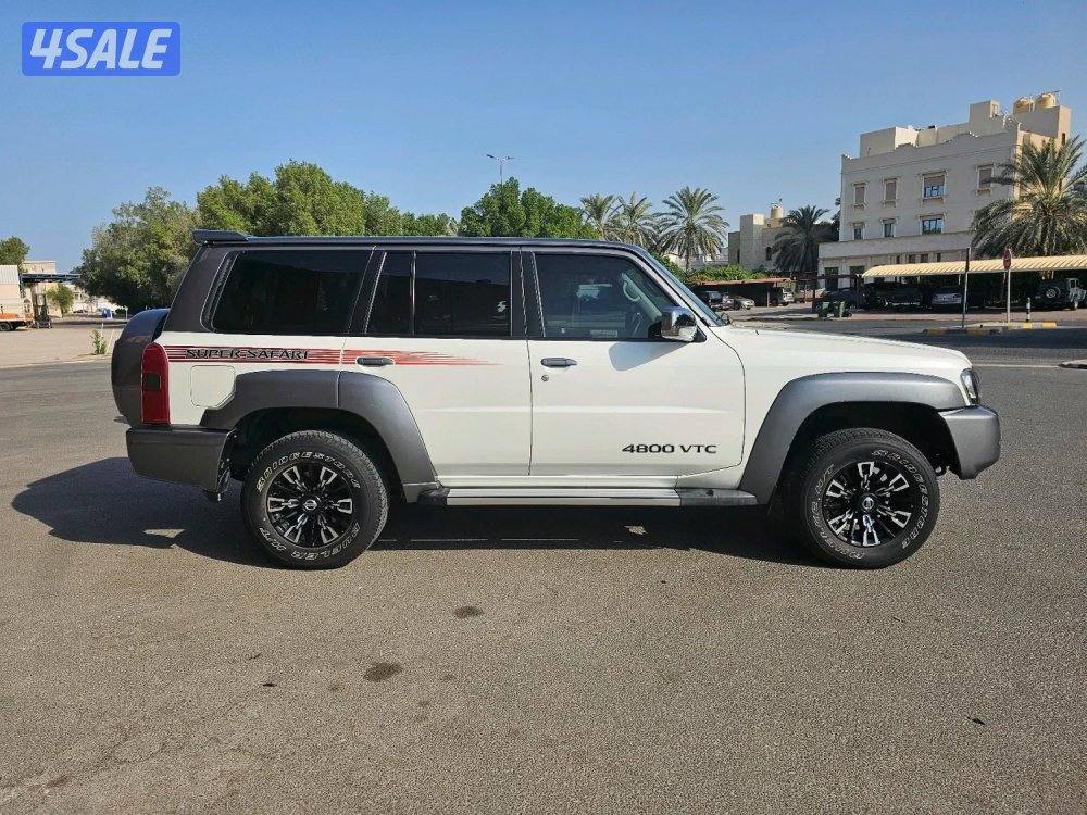 Nissan patrol super safari6