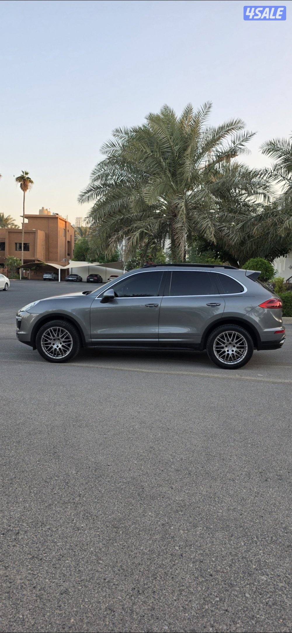 البيع بورش2016 شرط الفحص كامل موصفات8