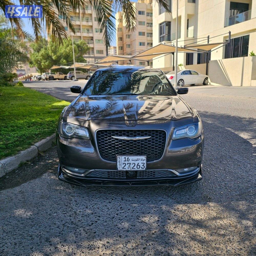 Chrysler c300 S V8 20171