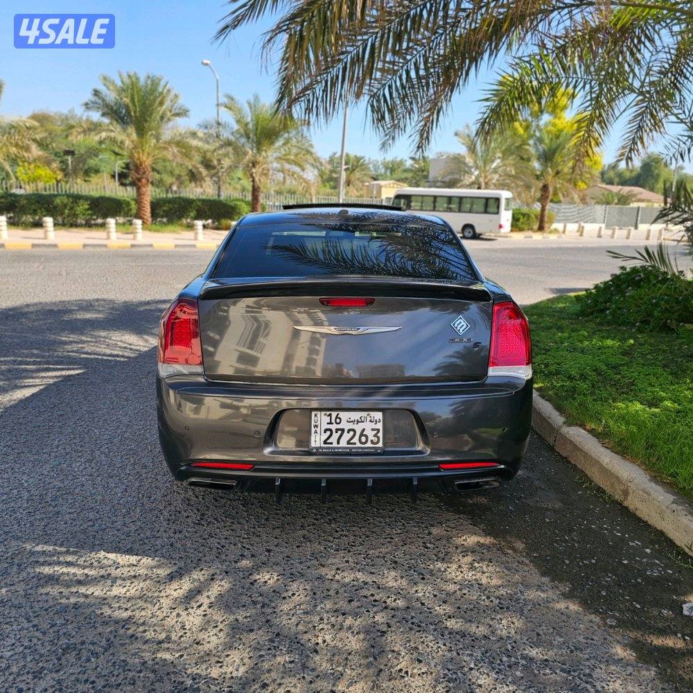Chrysler c300 S V8 20175