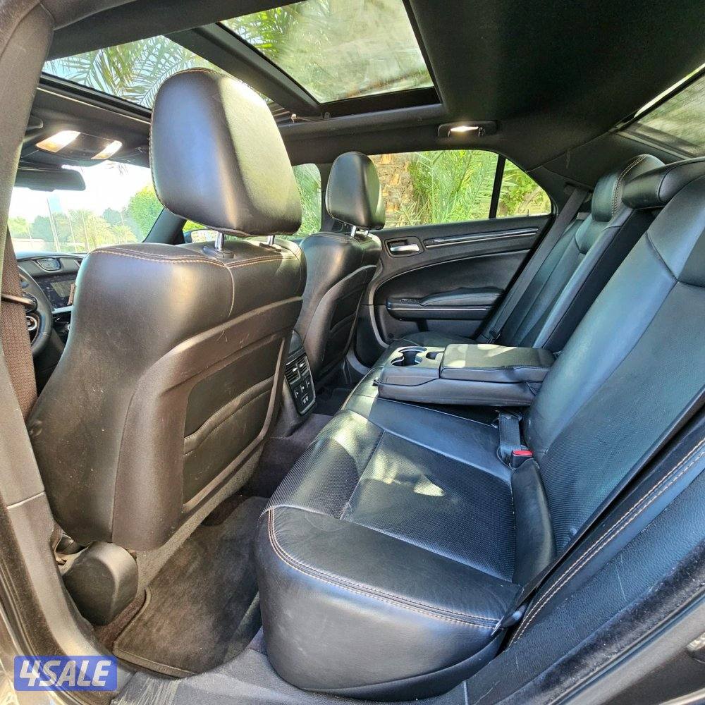 Chrysler c300 S V8 20177