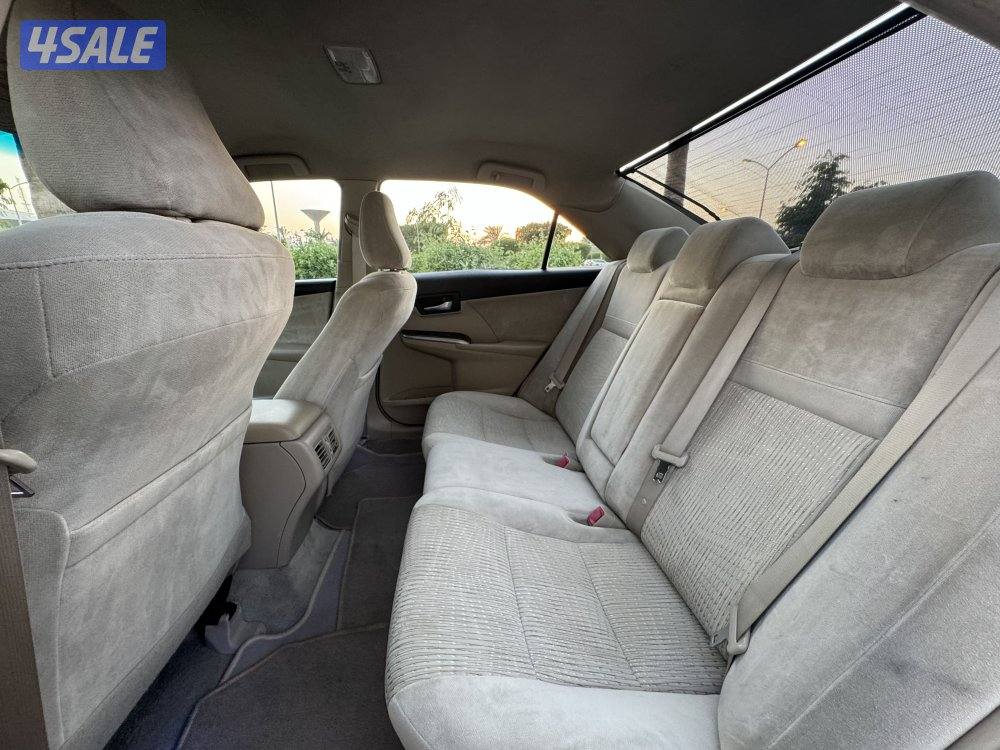 تويوتا كامري GLX موديل 2012 بحاله ممتازه جدا6