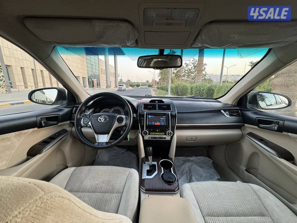 تويوتا كامري GLX موديل 2012 بحاله ممتازه جدا8