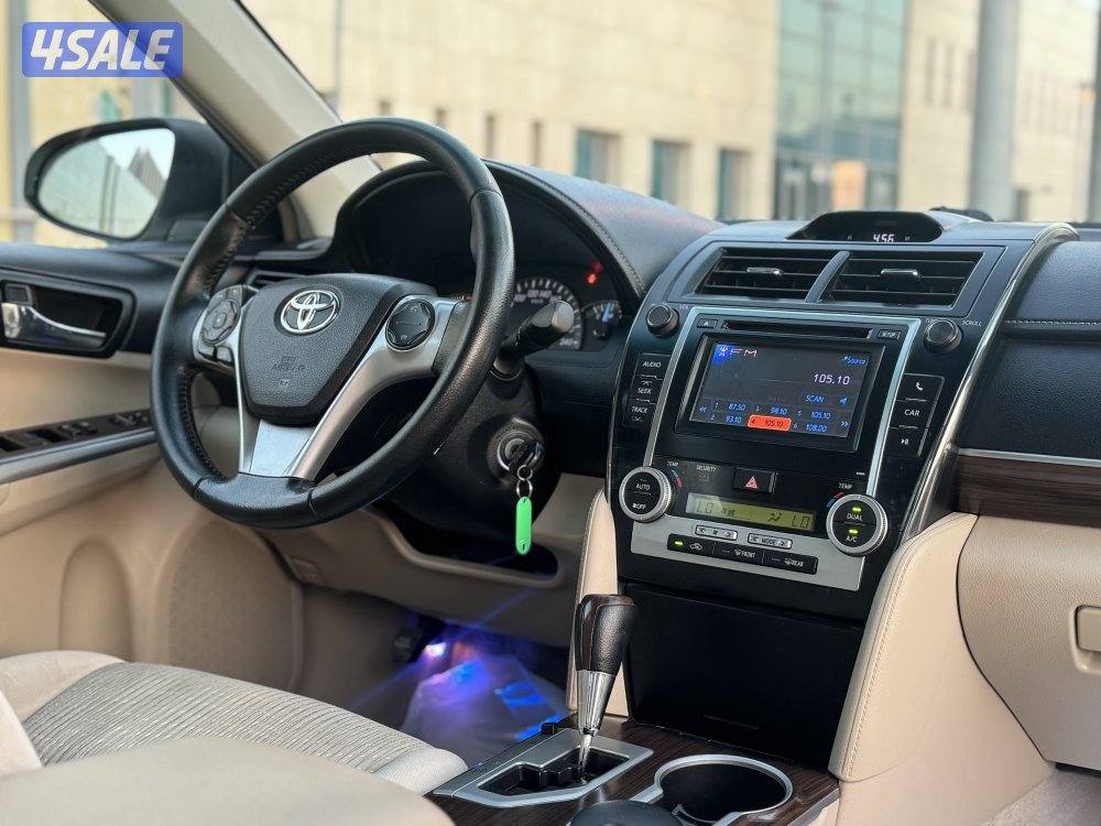 تويوتا كامري GLX موديل 2012 بحاله ممتازه جدا11