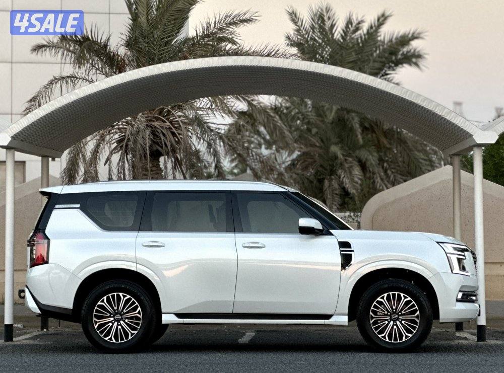 معرض القمة🚩3