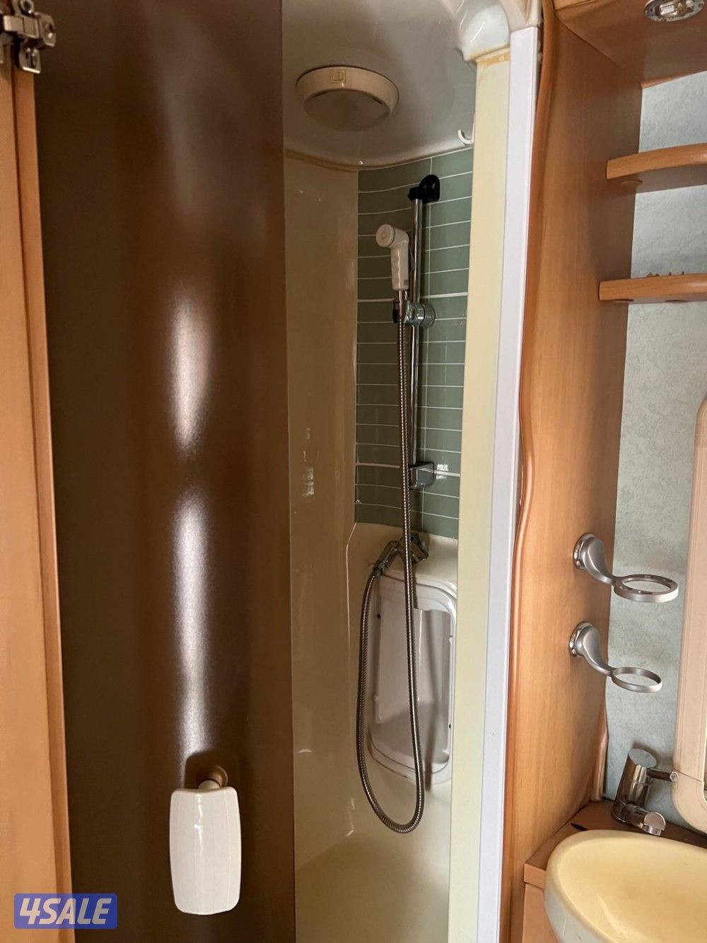 كرفان اوربي4