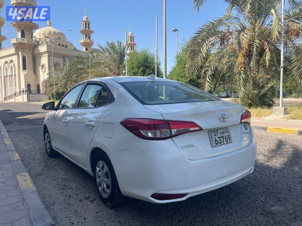 للبيع يارس موديل 2019 قمة بالنظافه ماشاءالله2