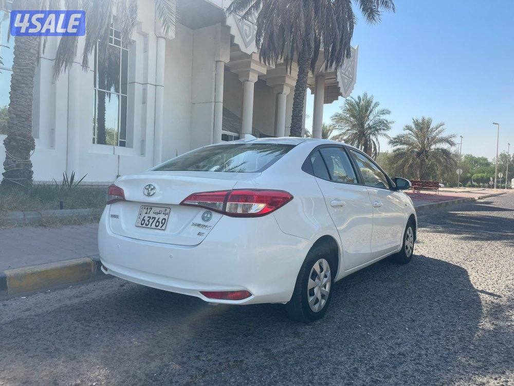 للبيع يارس موديل 2019 قمة بالنظافه ماشاءالله3