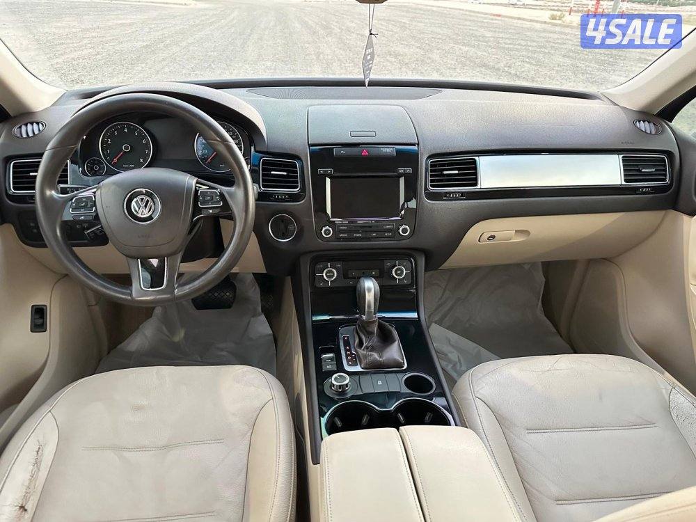 فولكسفاغن طوارق ٢٠١٢ في قمة النظافة1