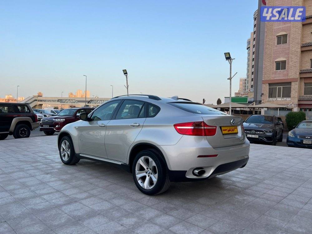 بي ام 2012 / X6 بحاله ممتازه كامل المواصفات شرط الفحص7