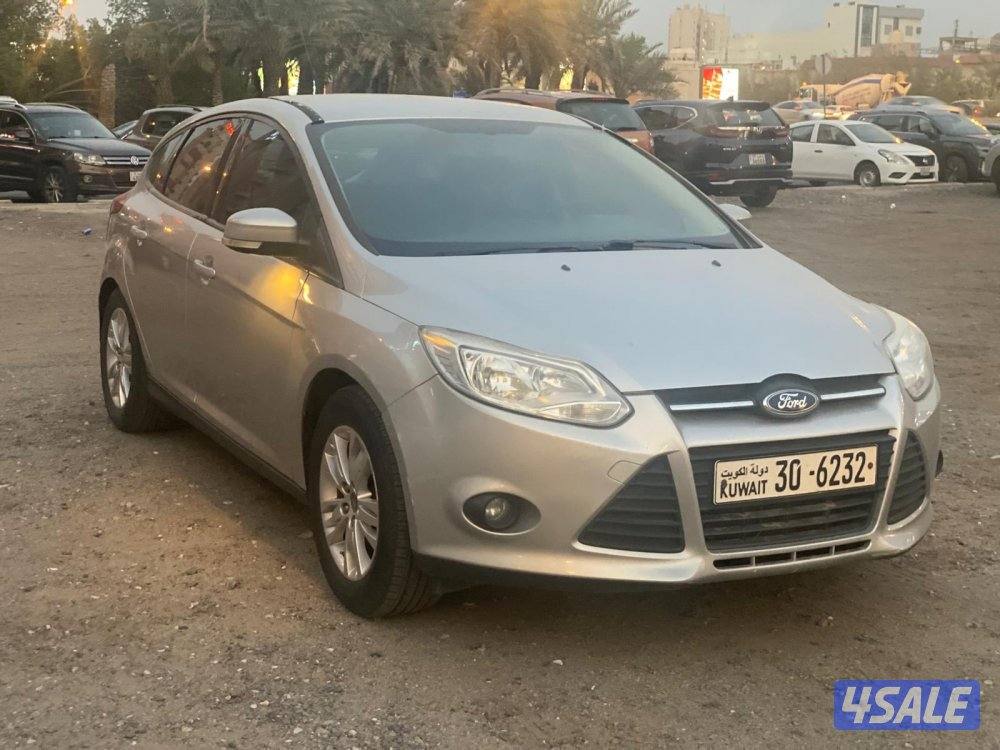 للبيع فورد فوكس / وممكن مع البدل3