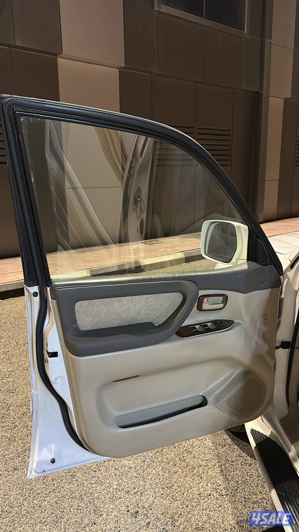 للبيع لاند4