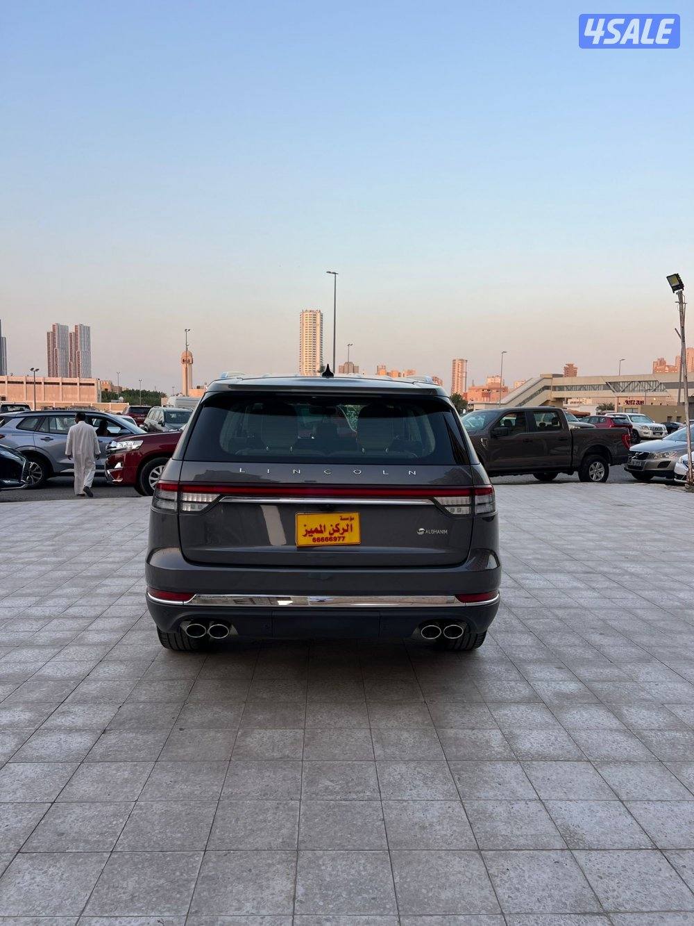 لنكولن افياتر 2021 ماشي 125 الف بحالة الوكاله صبغ الوكاله شرط الفحص6