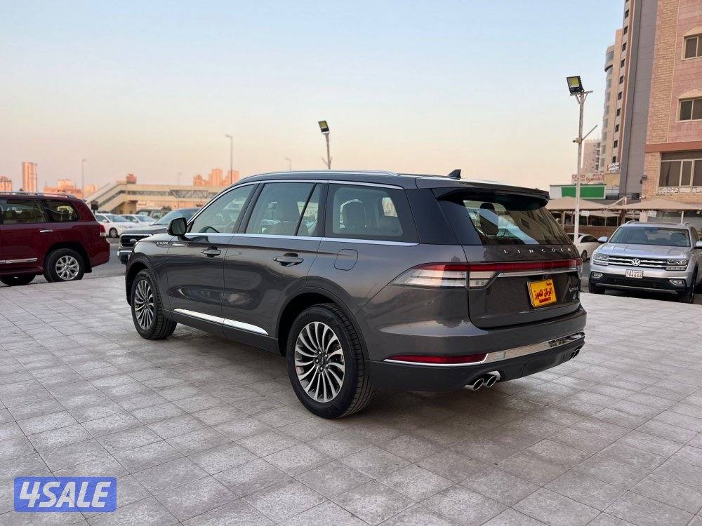 لنكولن افياتر 2021 ماشي 125 الف بحالة الوكاله صبغ الوكاله شرط الفحص7