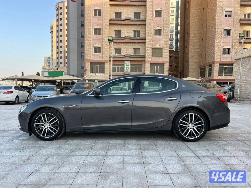 مازيراتي جيبلي 2016 ماشي 77 الف بحالة الوكاله صبغ الوكاله شرط الفحص3