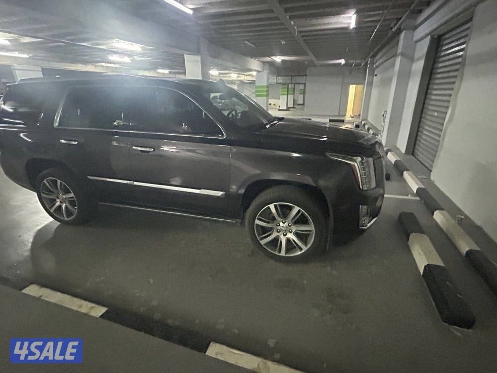 للبيع اسكاليد 2015 الممشى217 السياره الفحص موجود قير ماكينه و شاصي2