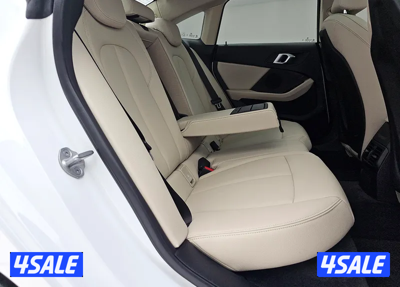 BMW 218i Gran Coupe11