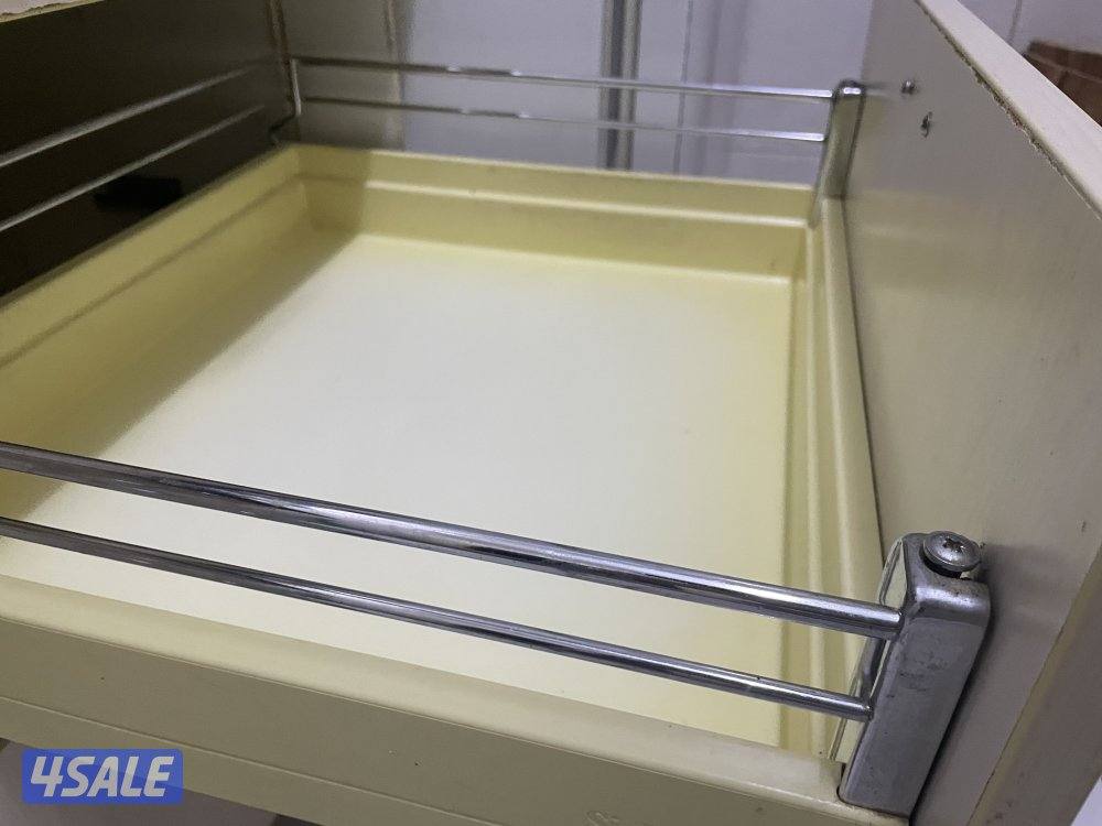 للبيع خزائن مطبخ وحوض غسيل أطباق7