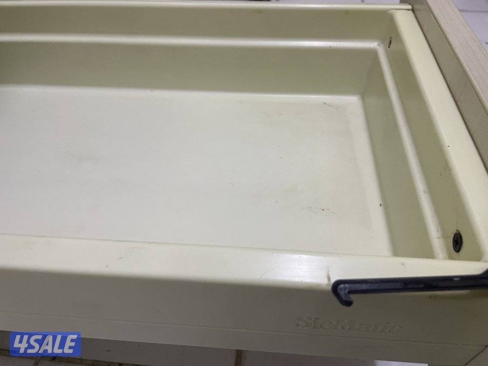 للبيع خزائن مطبخ وحوض غسيل أطباق8