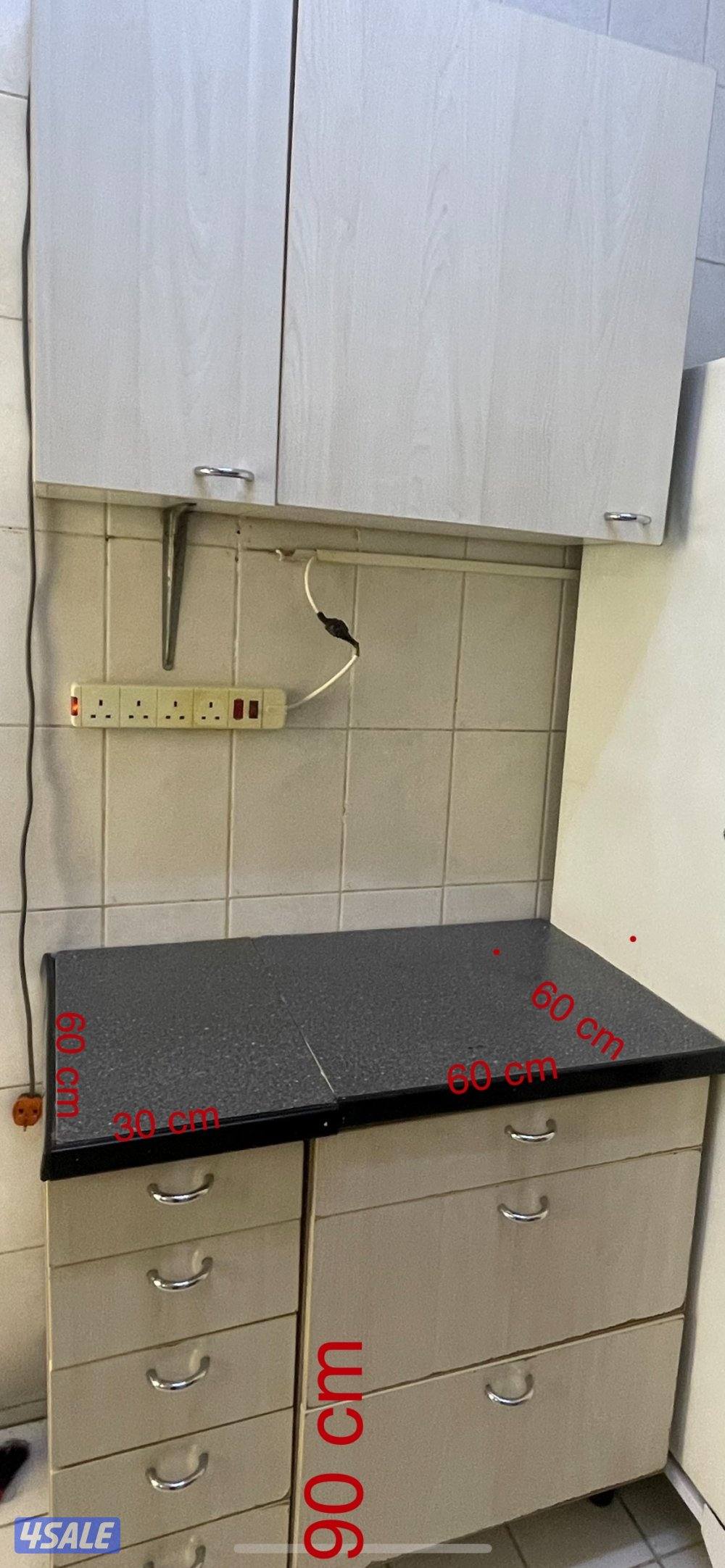 للبيع خزائن مطبخ وحوض غسيل أطباق10