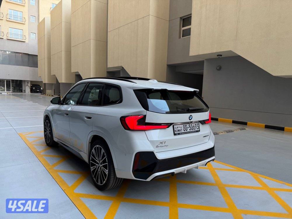 بيعة سريعة X1 M-kit اعلى فئة ٢٠٢٤ تحت الكفالة عداد ١٠ الاف كم فقط0