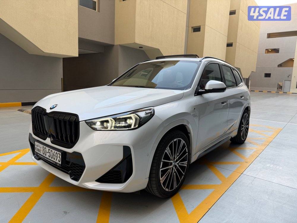 بيعة سريعة X1 M-kit اعلى فئة ٢٠٢٤ تحت الكفالة عداد ١٠ الاف كم فقط6