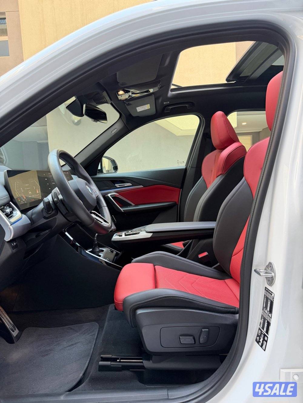 بيعة سريعة X1 M-kit اعلى فئة ٢٠٢٤ تحت الكفالة عداد ١٠ الاف كم فقط10