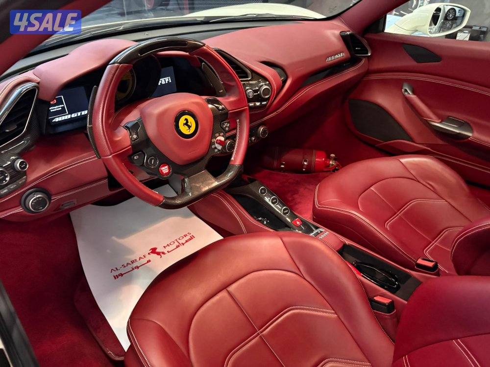 فيراري 488 GTB1