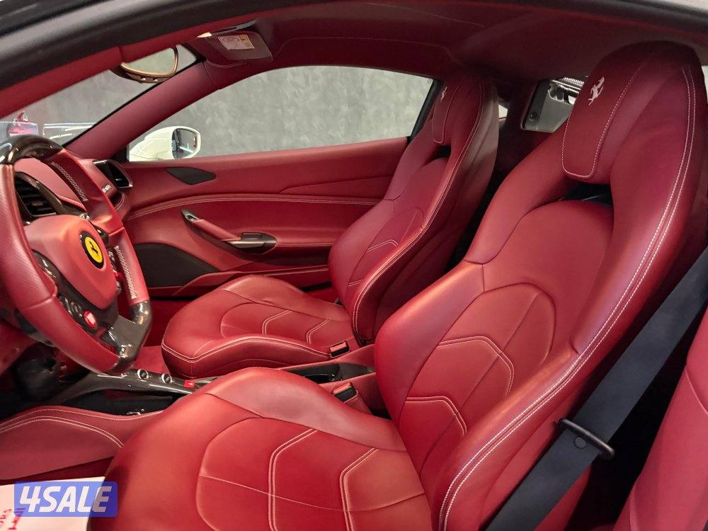 فيراري 488 GTB2