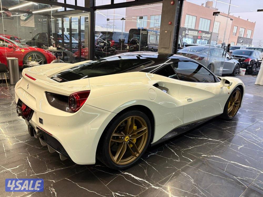 فيراري 488 GTB7