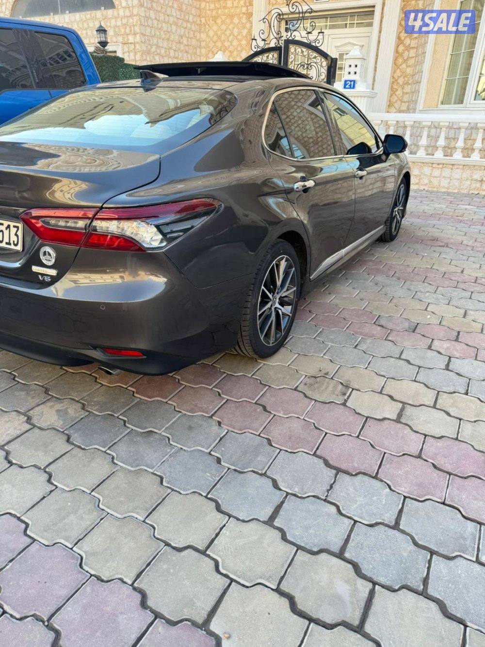 للبيع كامري موديل ٢٠٢١ لمتد الفل3