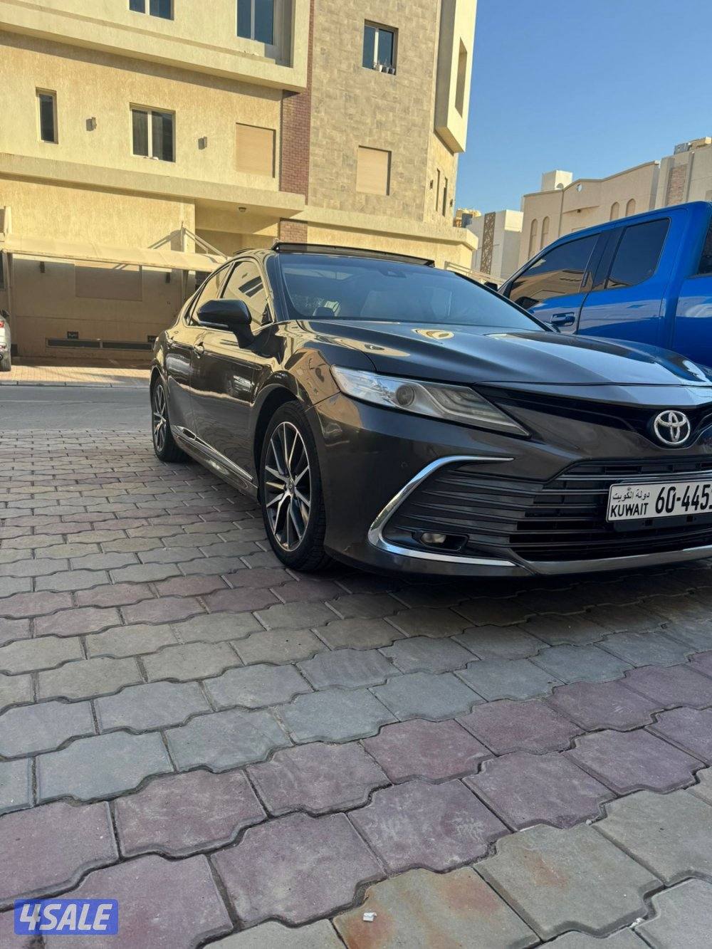 للبيع كامري موديل ٢٠٢١ لمتد الفل6