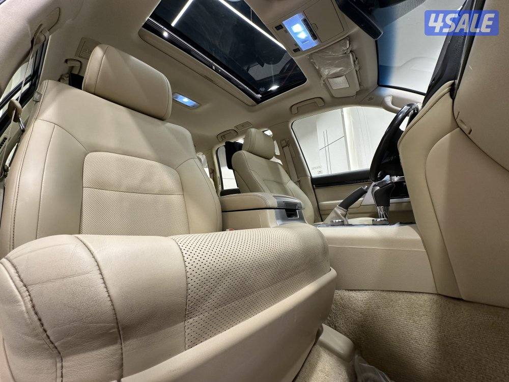 لاندكروزر VXS5