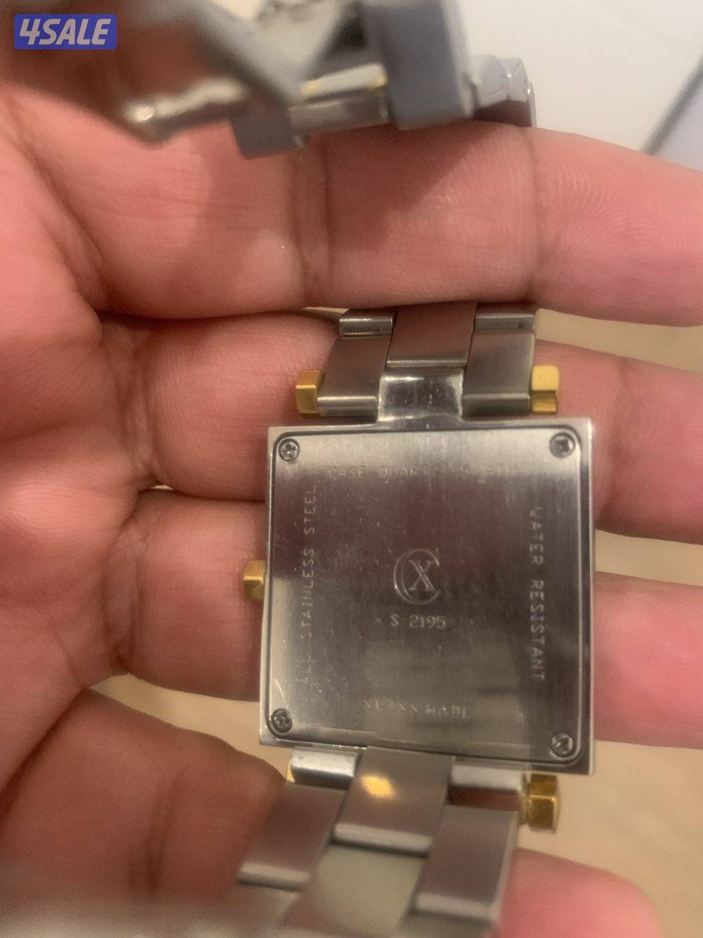 للبيع ساعة اصلية مستخدمة2