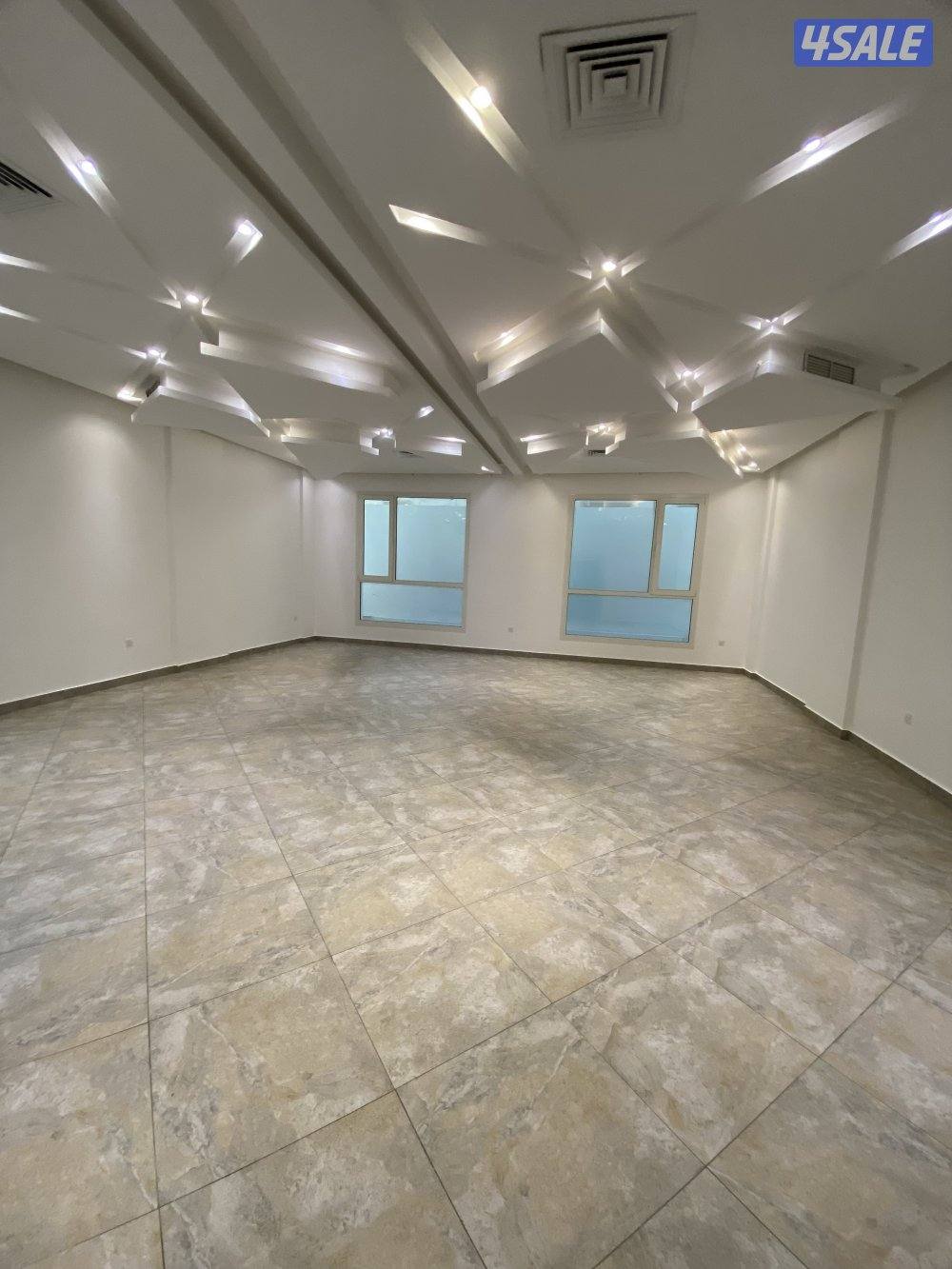 للايجار دور اول راقي بجابر الاحمد ق٥0