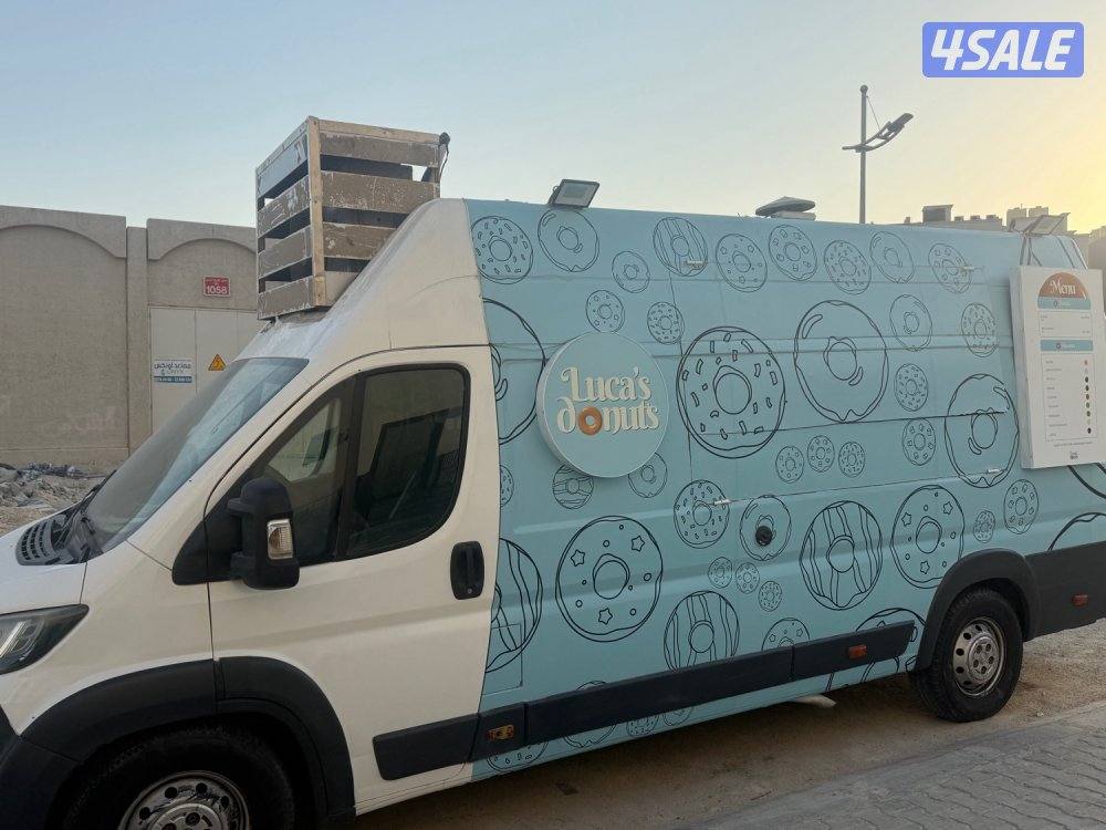 للبيع فود ترك بيجو0