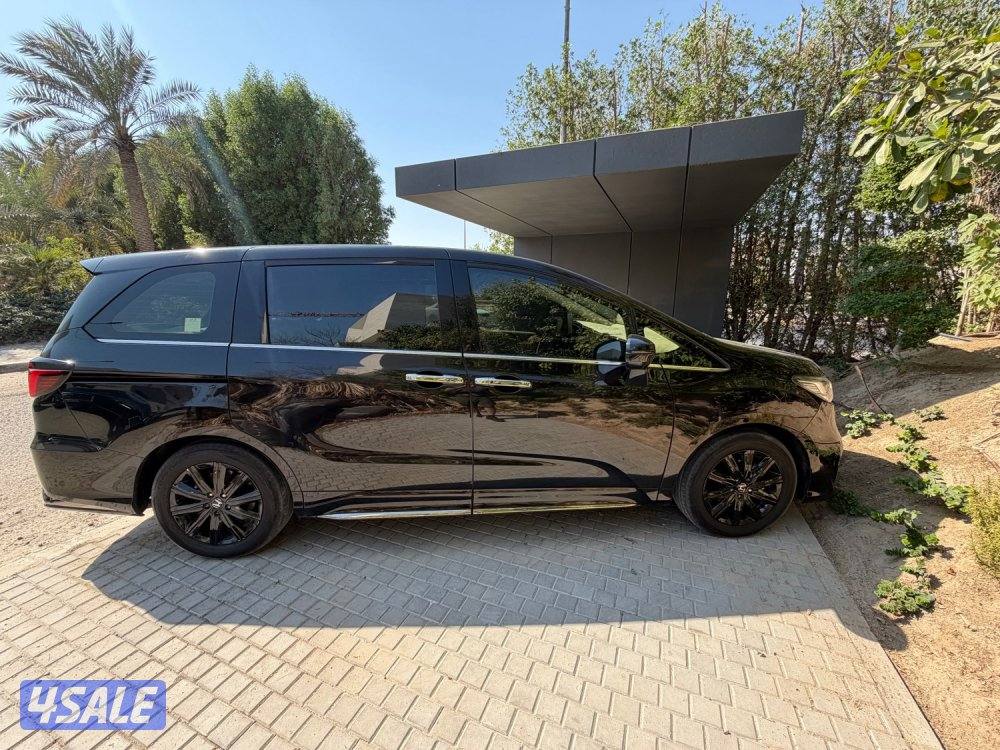 للبيع هوندا اوديسي اعلى مواصفات نظيف جدا مديل 2001 تحت الكفاله0