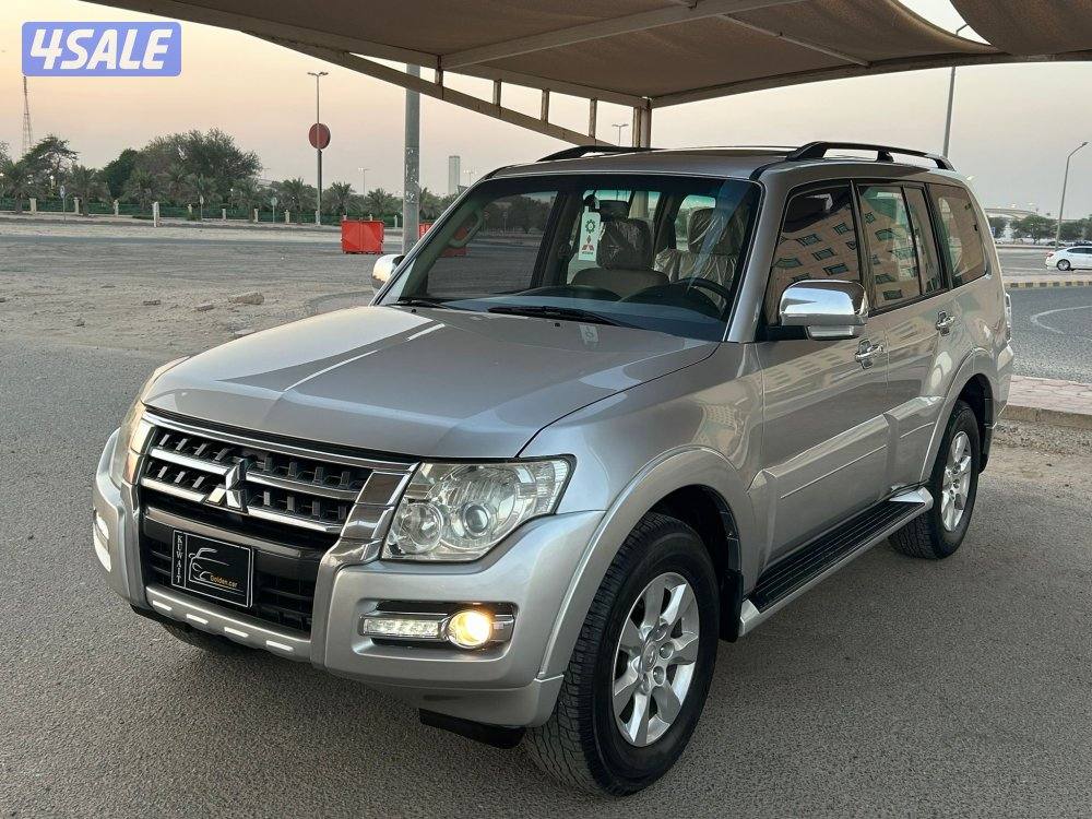 باجيرو فئة GLS الفل / موديل 2019 / شرط الفحص / صبغ الوكالة0