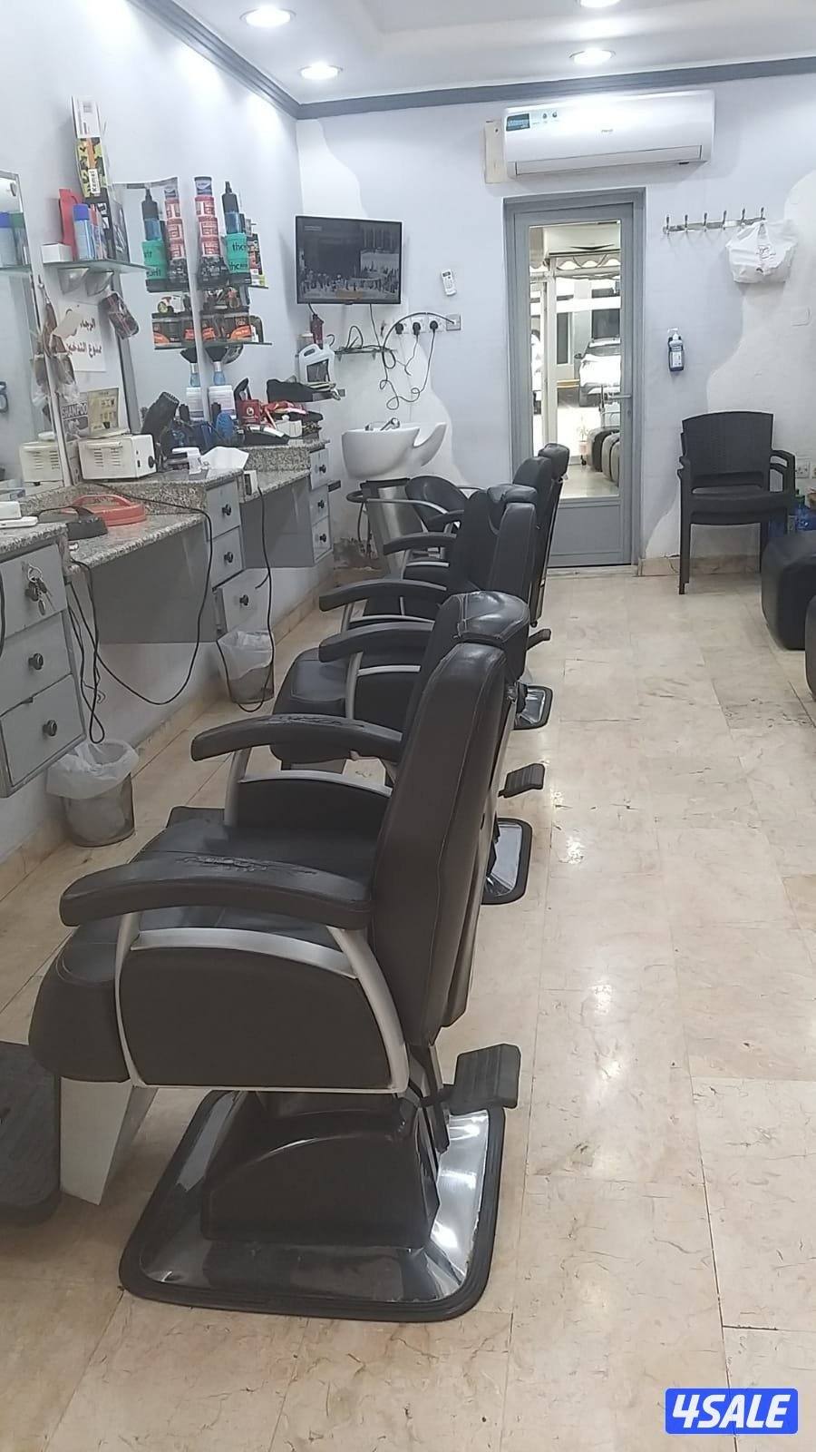 وظيفة حلاق او شريك في محل حلاقة2