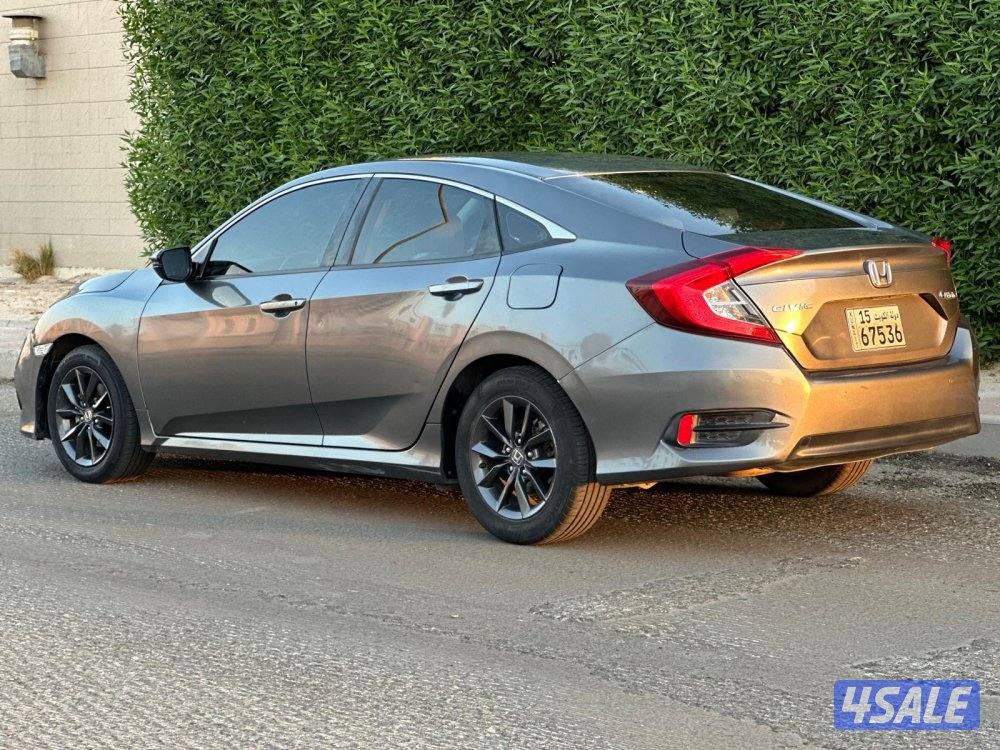 للبيع هوندا سيفيك 20205