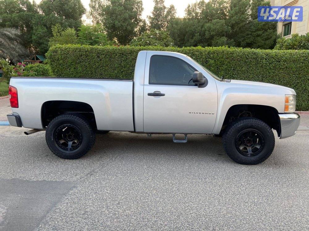 منطقه السره ق1موديل 2012 الغانم نوع LT عداد 229.000  km نظيف8