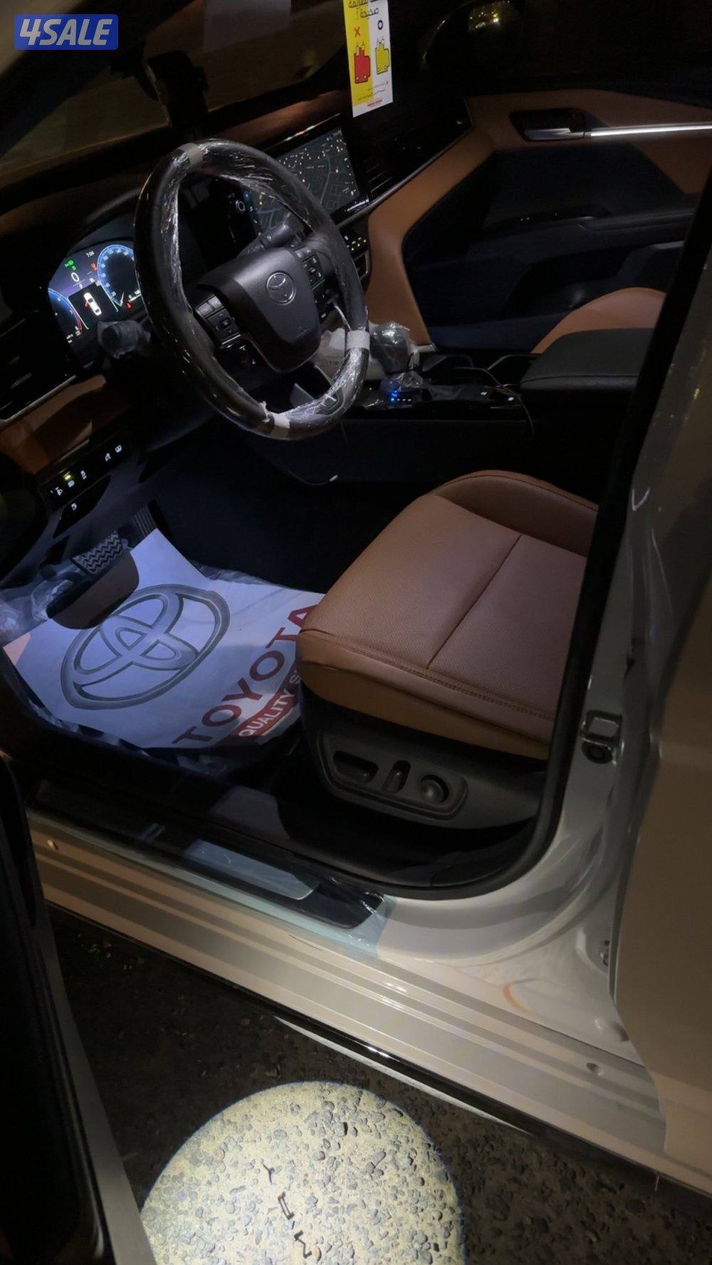 كامري فل أعلى درجه 20255