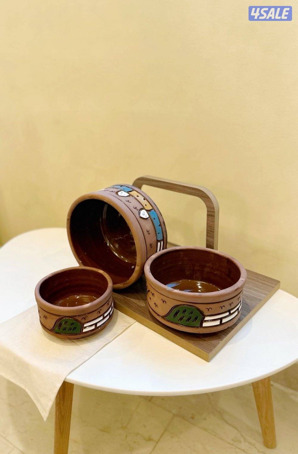 صناديق مناحل  و قراش عسل متنوعه الأحجام و كذلك فخار بسعر جمله الجملة9