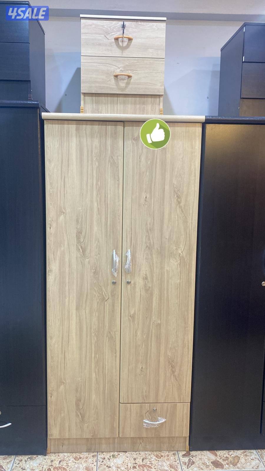 سراير وكبتات جديد ٢ باب ارفف وعلاق ب٤٥ دينار0