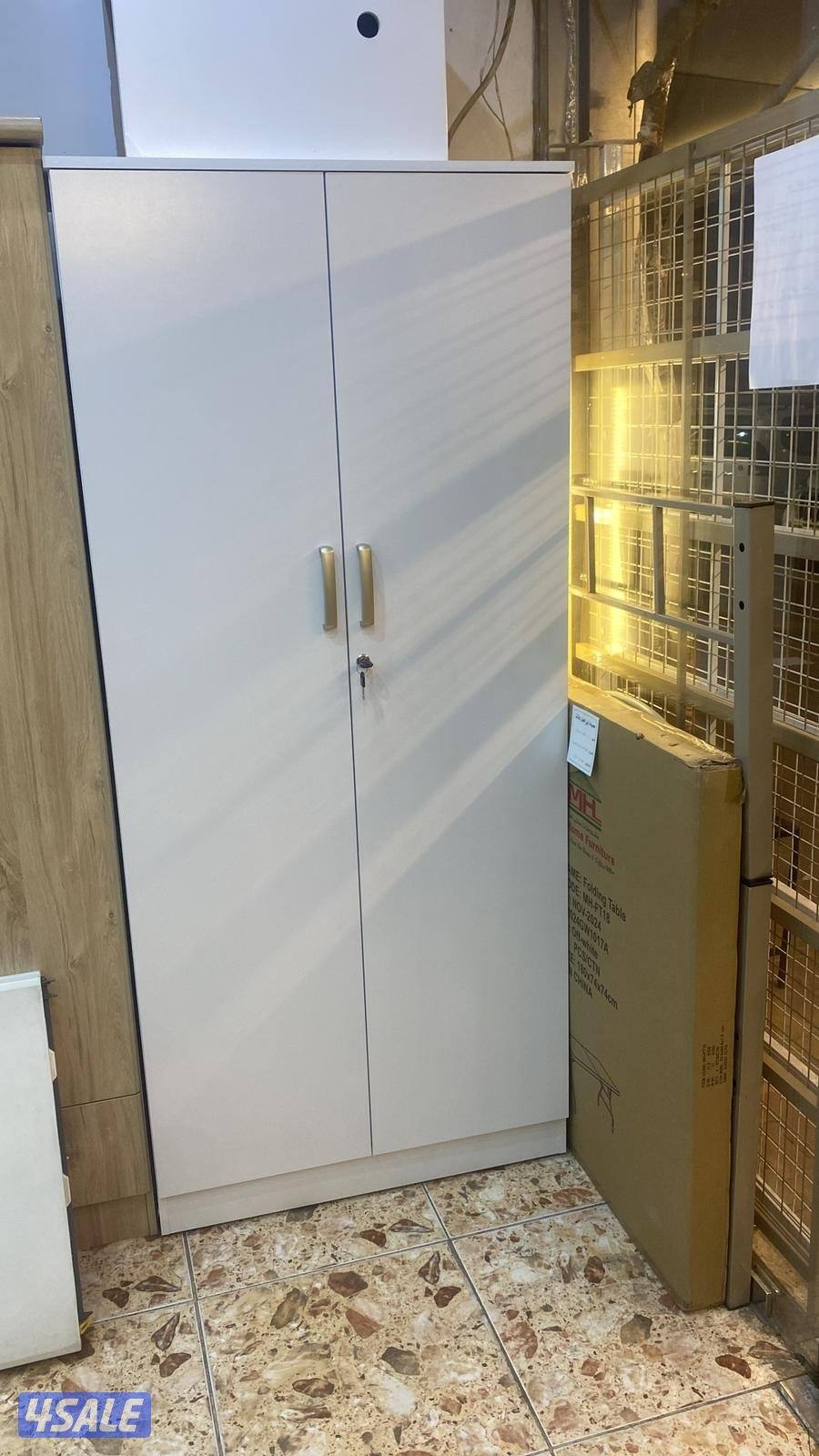 سراير وكبتات جديد ٢ باب ارفف وعلاق ب٤٥ دينار5