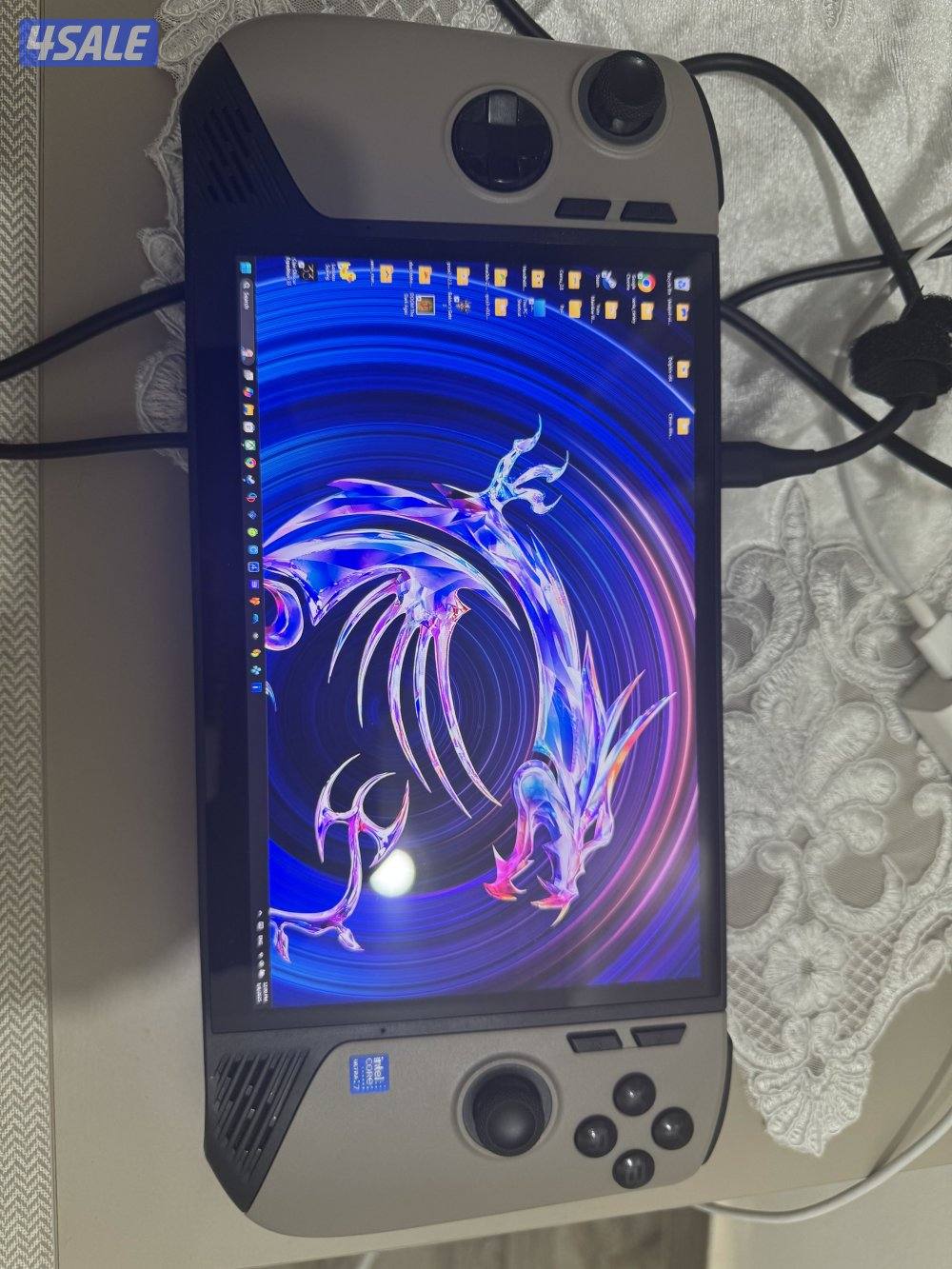 Msi claw 8 , steam oled white0