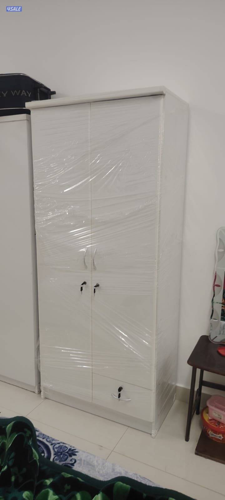 كبتات للبيع ٢ باب ارفف وعلاقة.0