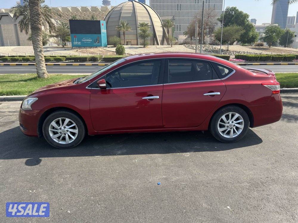 للبيع نيسان سينترا 2013 بحالة جيدة ماشي 162 الف كيلو3